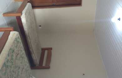 Imagem: A casa possui 4 Dormitórios, 5 Vagas na garagem e está localizado