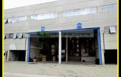 Imagem 7: Galpão em condomínio