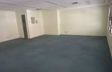 Imagem: O depósito possui 1 Vaga na garagem, 53m² de Área e está