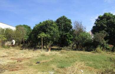 Imagem 4: Terreno Comercial ZC1 à venda, 1931 m² por R$ 2.100.000 - Portuguesa...