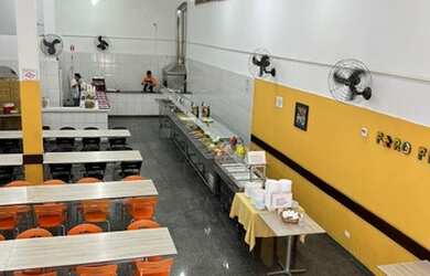 Imagem: O depósito possui 300m² de Área e está localizado em Centro