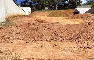 Imagem 1: Terreno à venda no- Condomínio Figueira Garden - Atibaia/SP