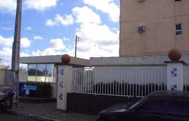 Imagem: O apartamento possui 1 Dormitório, 2 Banheiros, 1 Vaga na garagem