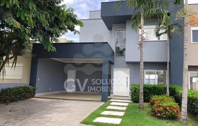 Imagem: A casa em condomínio possui 3 Dormitórios, 5 Banheiros, 225m²