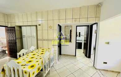 Imagem 5: Casa para venda de esquina, terreno amplo Bairro Nereidas - Guaratuba...