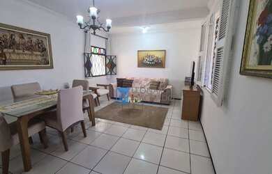 Imagem: A casa possui 3 Dormitórios, 2 Banheiros, 3 Vagas na garagem