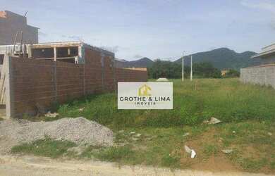 Imagem: O terreno possui 150m² de Área e está localizado em Travessão