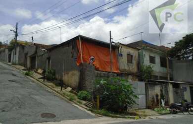 Imagem: O terreno possui 198m² de Área e está localizado em Vila