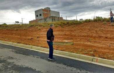 Imagem: O terreno possui 175m² de Área e está localizado em Jardim