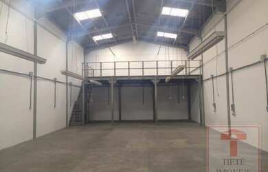 Imagem: O depósito possui 435m² de Área e está localizado em Jardim