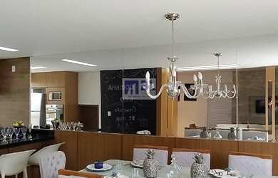 Imagem: A casa possui 3 Dormitórios, 3 Banheiros e 107m² de Área