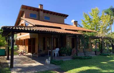 Imagem: A fazenda está localizado em Eldorado do Sul, RS à venda por