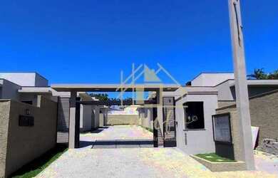 Imagem: A casa em condomínio possui 3 Dormitórios, 2 Banheiros, 2