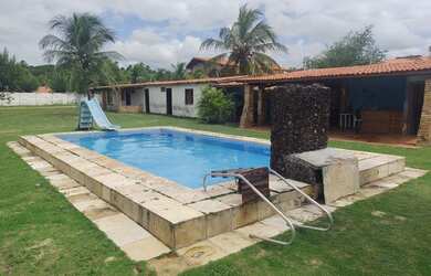 Imagem 1: Casa Praia Presídio. Piscina, 180m² de Área, 5 Vagas na garageme3 Dormitórios