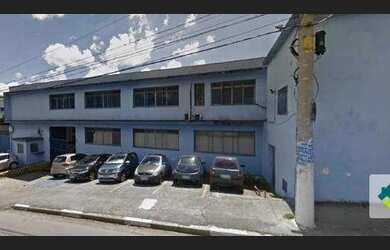 Imagem: O depósito possui 3.003m² de Área e está localizado em