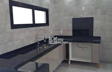 Imagem: A casa em condomínio à venda possui 3 Dormitórios, 2 Banheiros