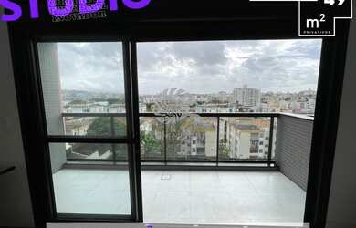 Imagem: O studio possui 1 Dormitório, 1 Banheiro, 1 Vaga na garagem