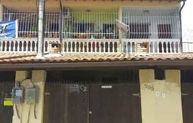 Imagem: A casa possui 3 Dormitórios, 1 Banheiro, 1 Vaga na garagem