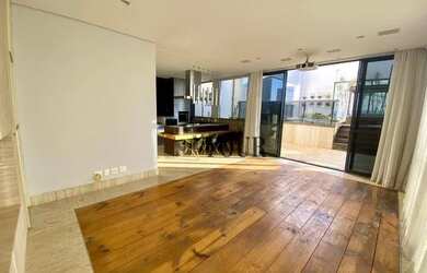 Imagem: O apartamento na cobertura possui 3 Dormitórios, 4 Banheiros