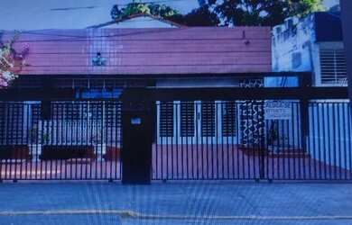 Imagem: A kitnet possui 1 Dormitório, 1 Banheiro e Imóvel mobiliado