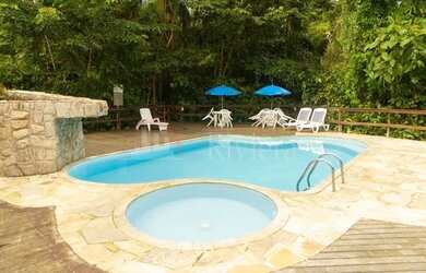 Imagem: A casa em condomínio possui 3 Dormitórios, 3 Banheiros, 3