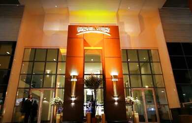 Imagem: O studio possui 1 Dormitório, 1 Banheiro, 1 Vaga na garagem