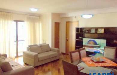 Imagem: O apartamento possui 4 Dormitórios, 2 Banheiros, 3 Vagas na