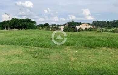 Imagem: O terreno possui 867m² de Área e está localizado em Monte