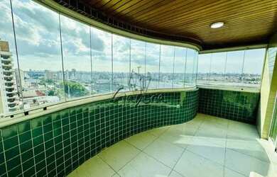 Imagem: O apartamento possui 3 Dormitórios, 5 Banheiros, 3 Vagas na