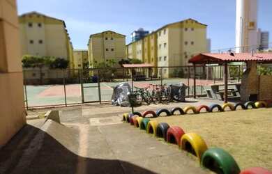 Imagem: O apartamento possui 2 Dormitórios, 1 Banheiro e está localizado