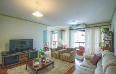 Imagem: O apartamento possui 4 Dormitórios, 3 Banheiros, 2 Vagas na