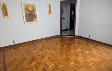 Imagem: O apartamento possui 3 Dormitórios, 2 Banheiros, 100m² de