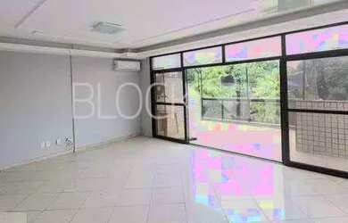 Imagem: O apartamento na cobertura possui 3 Dormitórios, 2 Banheiros