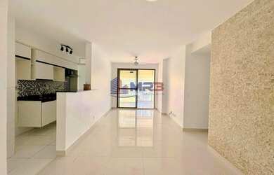 Imagem: O apartamento possui 3 Dormitórios, 2 Banheiros, 1 Vaga na