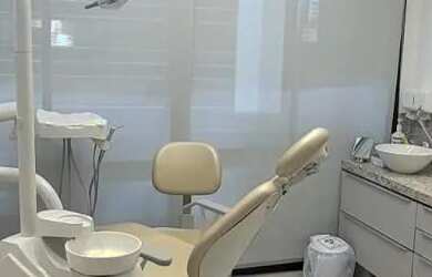 Imagem 4: Consultorio odontologico. 36m² de Áreae1 Vaga na garagem