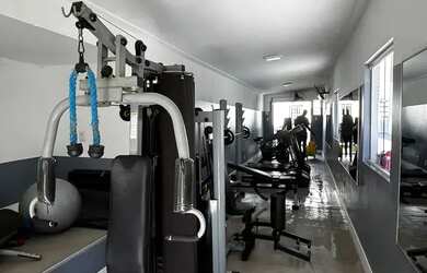 Imagem: O apartamento possui 2 Dormitórios, 2 Banheiros, 1 Vaga na