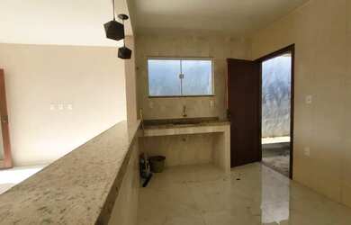 Imagem 9: 240 Excelente casa de 1ª locação em Cordeirinho Ponta Negra