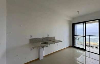 Imagem: O apartamento possui 1 Dormitório, 1 Banheiro, 1 Vaga na garagem