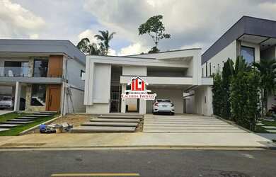 Imagem 15: Casa Térrea no Alphaville 4 com 3 Suítes 1 com Closet Piscina com hidro