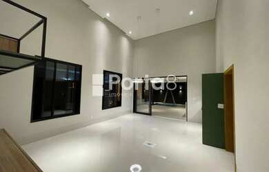 Imagem 12: Casa à venda no Gaivota 2 - Vista livre, piscina aquecida e energia solar