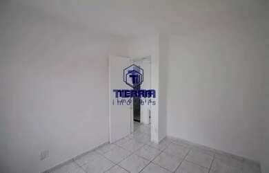 Imagem 7: Casa com 2 quartos ao lado da praça do Colubandê. Segurança e praticidade