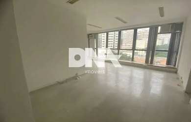 Imagem: O depósito possui 55m² de Área e está localizado em Botafogo