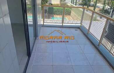 Imagem: O apartamento possui 3 Dormitórios, 2 Banheiros, 2 Vagas na