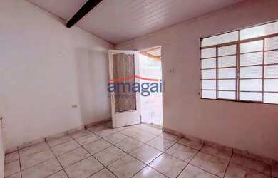 Imagem 2: Casa de 2 quartos para venda em Jacareí - SP