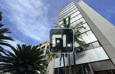 Imagem: O depósito possui 2 Vagas na garagem, 109-0m² de Área e está