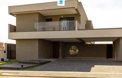 Imagem: A casa possui 4 Dormitórios, 5 Banheiros, 267m² de Área e