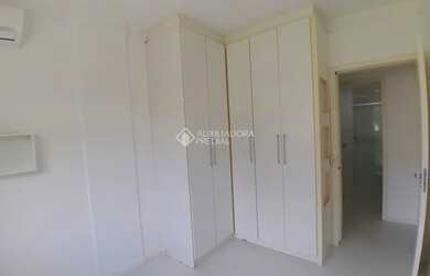 Imagem 15: Imóvel para aluguel tem 110 metros quadrados com 2 quartos em Itacorubi...