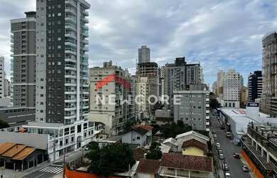 Imagem: O apartamento possui 3 Dormitórios, 4 Banheiros, 2 Vagas na