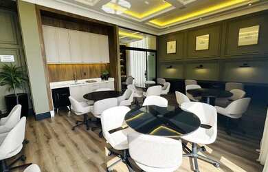 Imagem 9: Apartamento 4 Suítes com 185m² na Meia Praia - Itapema - SC