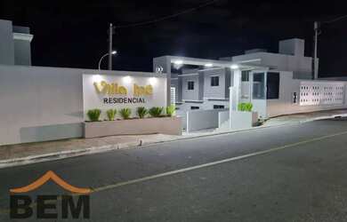 Imagem: A casa à venda possui 2 Dormitórios, 1 Banheiro, 1 Vaga na